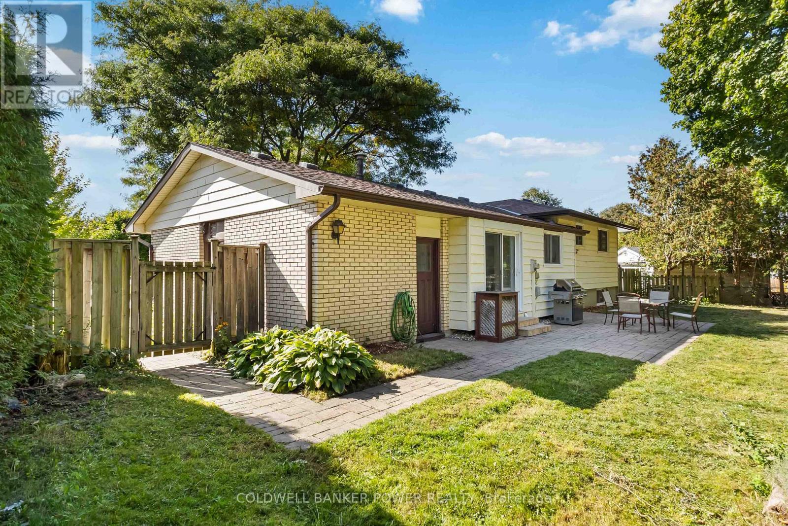104 Cecilia Place, London East (East C), Ontario  N5Y 4A4 - Photo 36 - X12442475