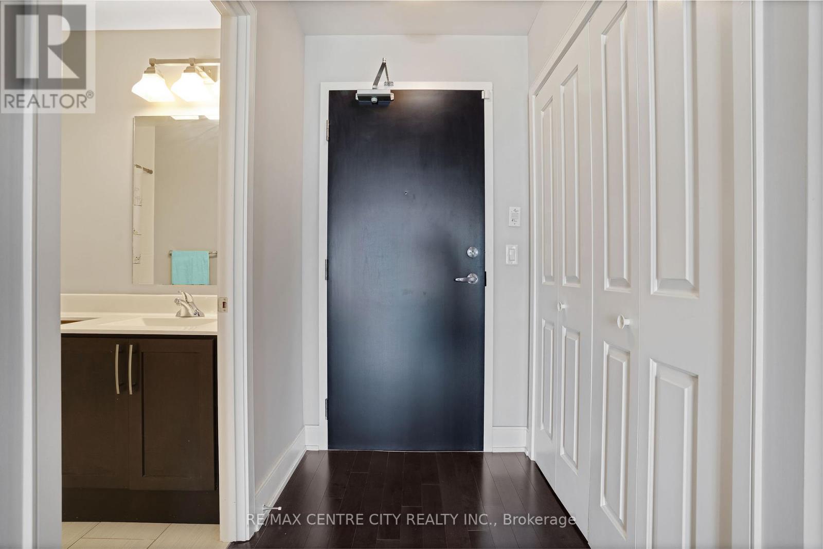 1009 - 144 Park Street, Waterloo, Ontario  N2L 0B6 - Photo 17 - X12442489