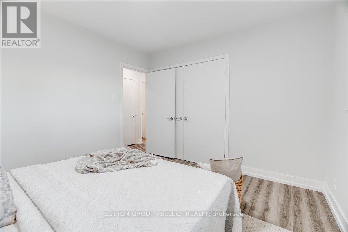 1697 Moffatt Avenue, London East (East H), Ontario  N5W 2A2 - Photo 14 - X12442537