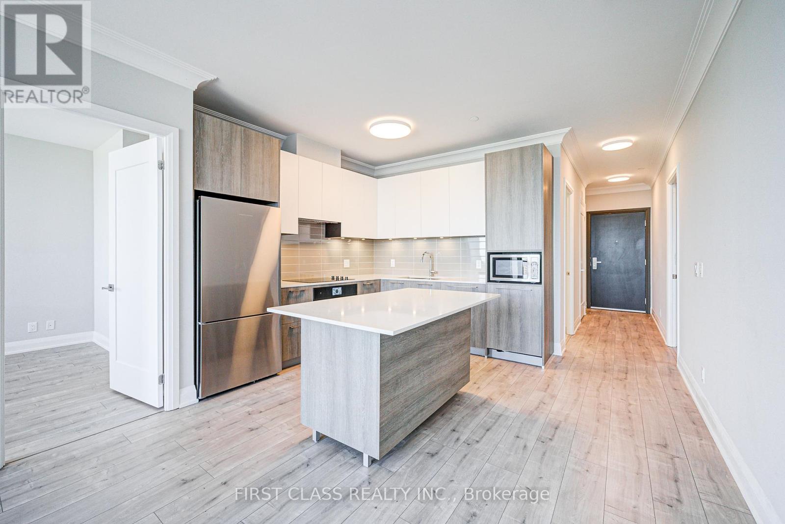3106 - 18 Water Walk Drive, Markham, Ontario  L3R 6L5 - Photo 13 - N12442288