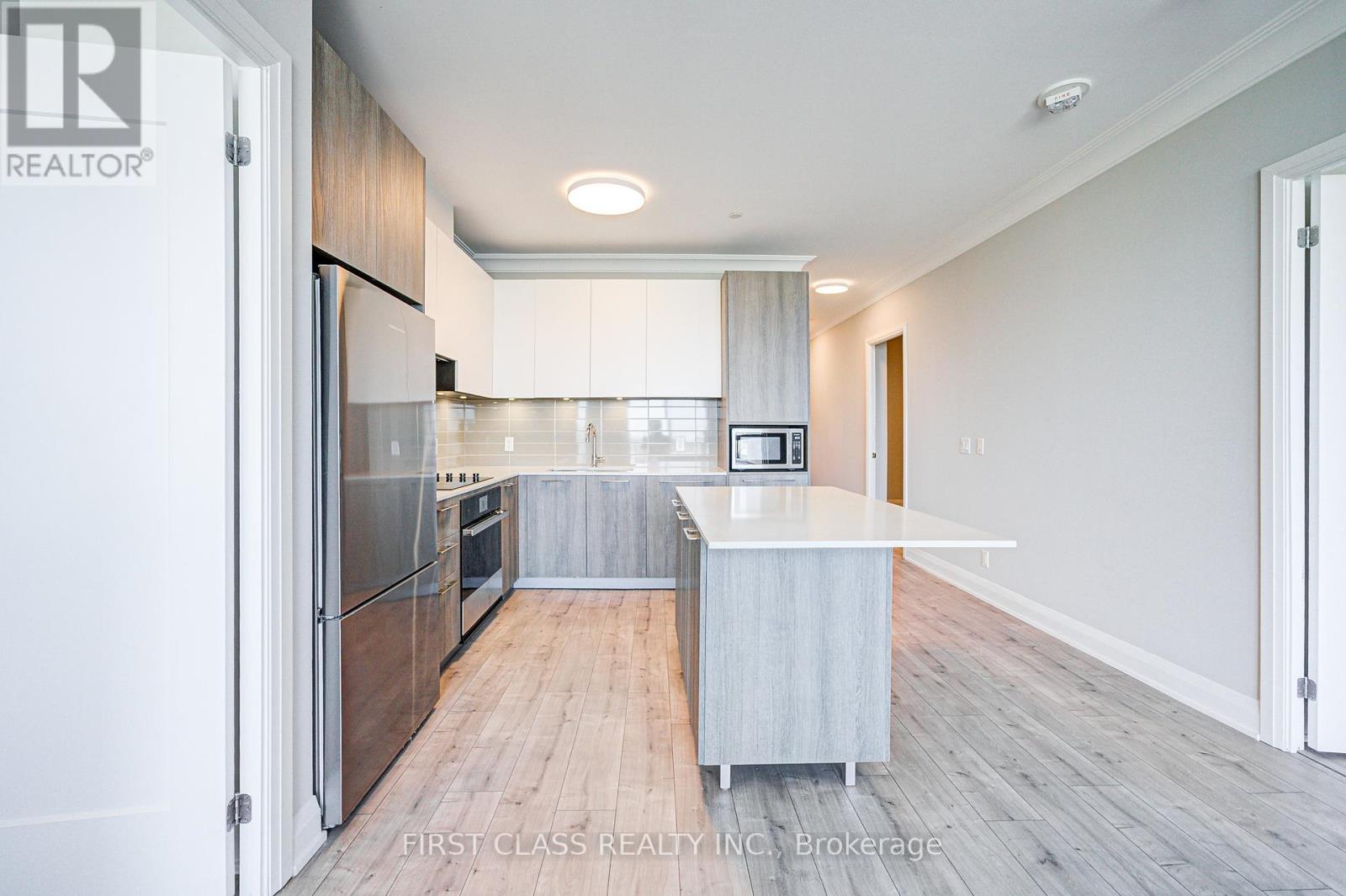 3106 - 18 Water Walk Drive, Markham, Ontario  L3R 6L5 - Photo 14 - N12442288