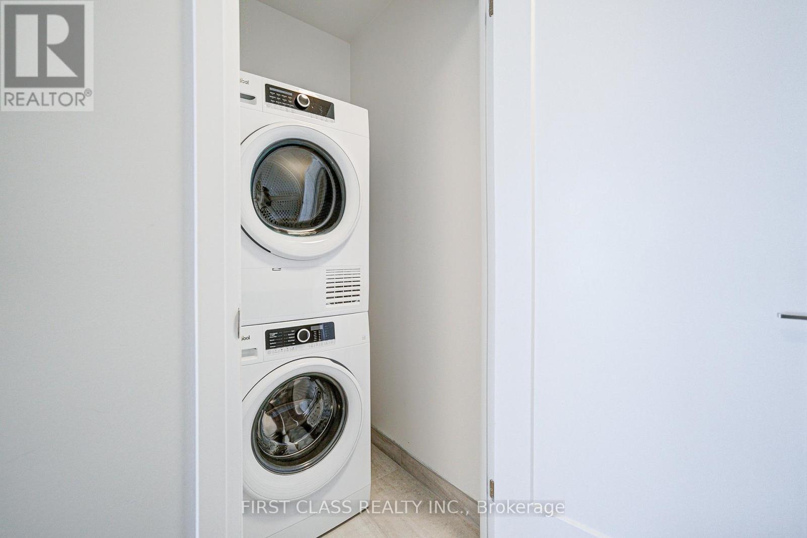 3106 - 18 Water Walk Drive, Markham, Ontario  L3R 6L5 - Photo 25 - N12442288