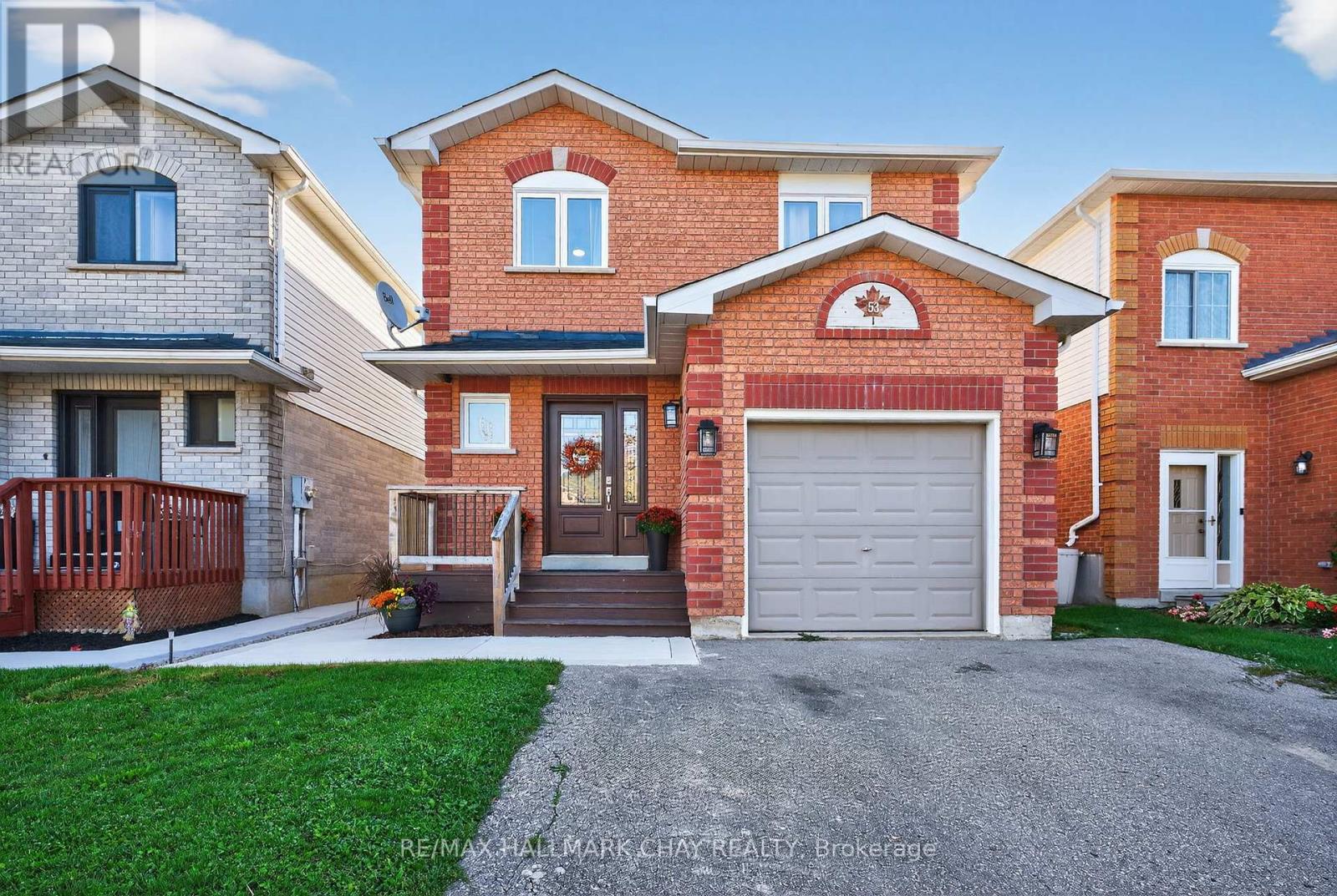 53 Mcknight Crescent, New Tecumseth (Tottenham), Ontario  L0G 1W0 - Photo 2 - N12442312