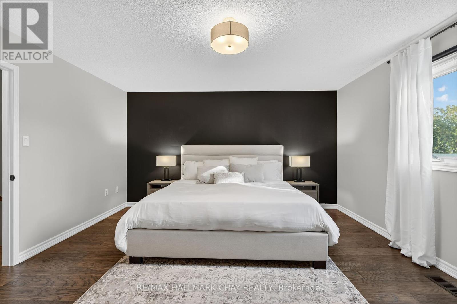 53 Mcknight Crescent, New Tecumseth (Tottenham), Ontario  L0G 1W0 - Photo 26 - N12442312