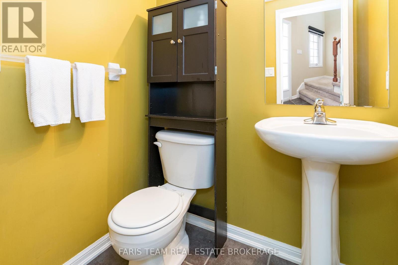 33 Bird Street, Barrie (Edgehill Drive), Ontario  L4N 0X4 - Photo 16 - S12442260
