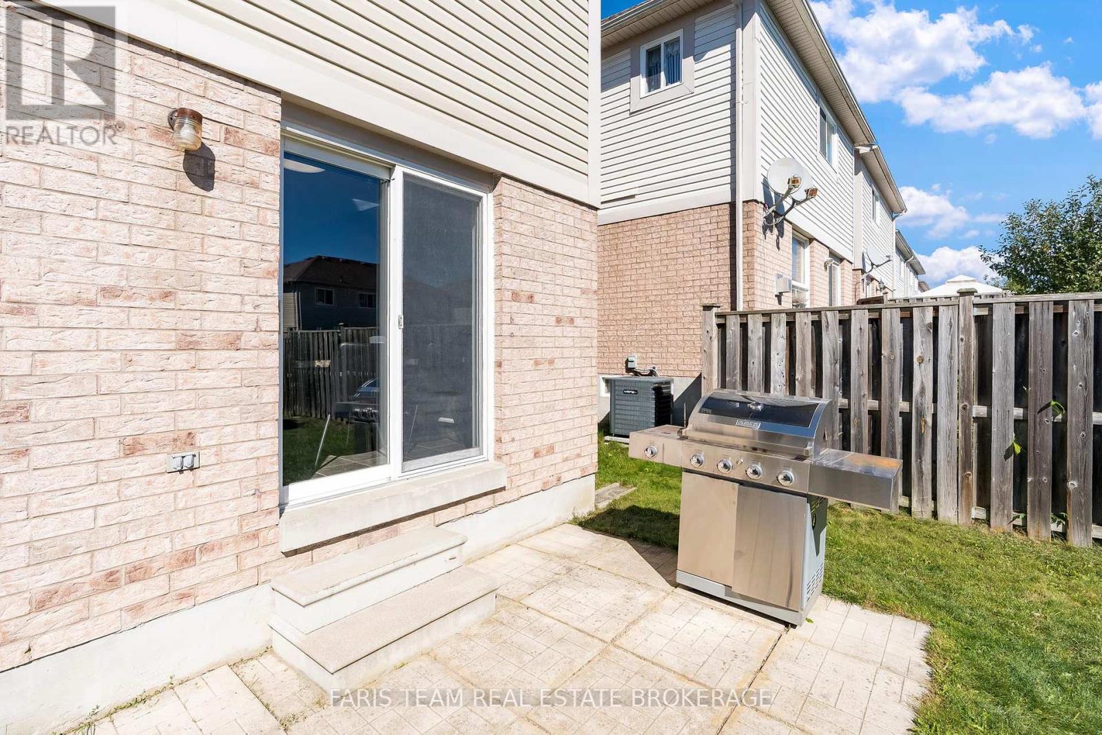 33 Bird Street, Barrie (Edgehill Drive), Ontario  L4N 0X4 - Photo 24 - S12442260