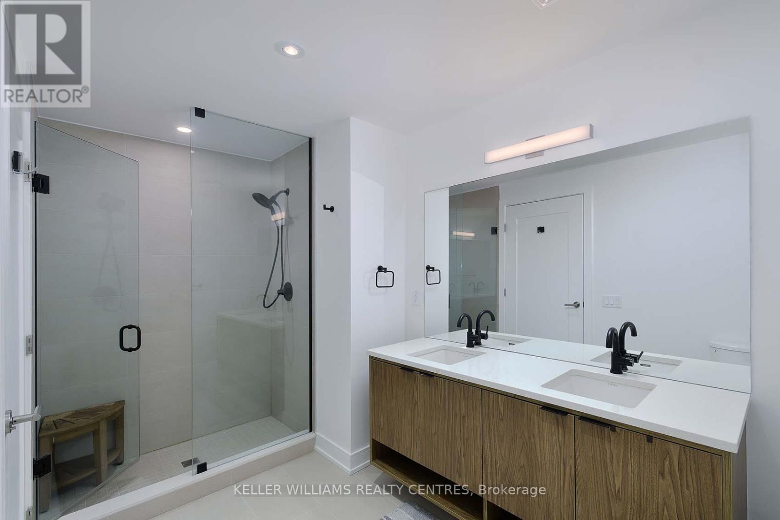 602 - 185 Dunlop Street E, Barrie (Lakeshore), Ontario  L4M 0L7 - Photo 21 - S12442265