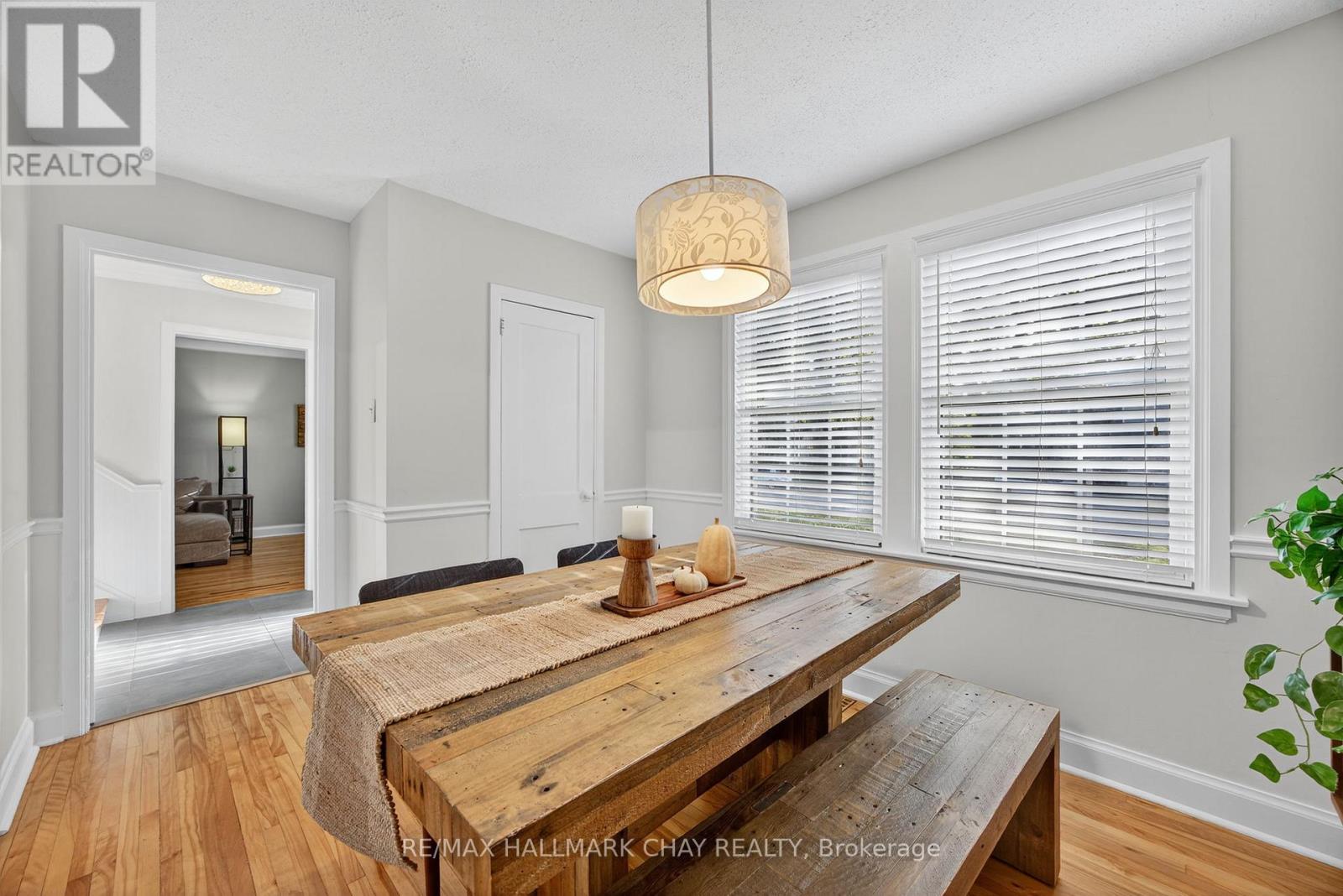 107 Peel Street, Barrie (Wellington), Ontario  L4M 3L5 - Photo 14 - S12442330