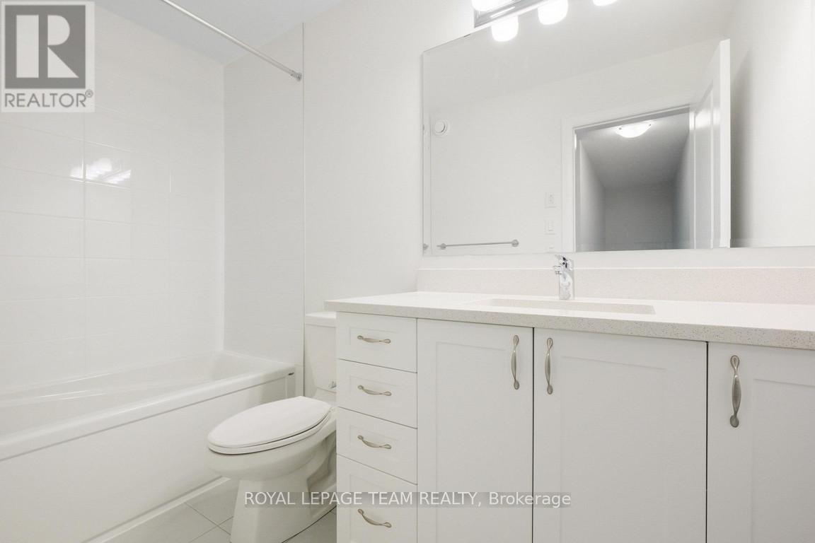 975 Athenry Court, Ottawa, Ontario  K2J 7E1 - Photo 15 - X12442396