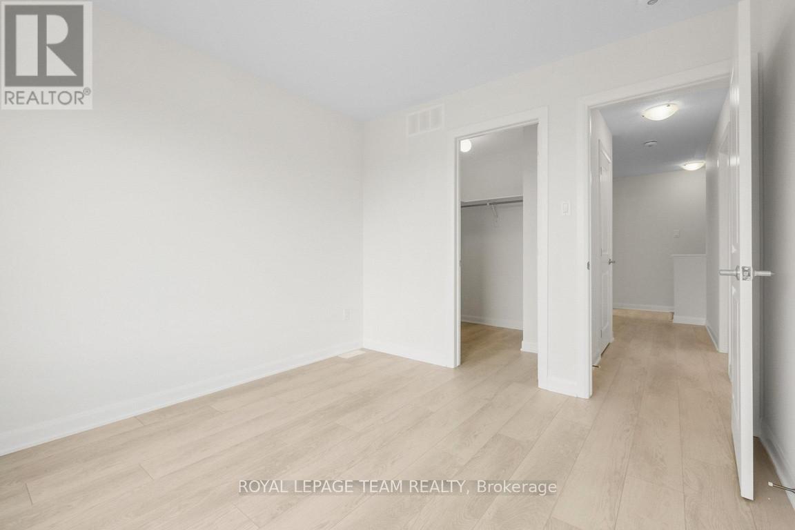 975 Athenry Court, Ottawa, Ontario  K2J 7E1 - Photo 20 - X12442396