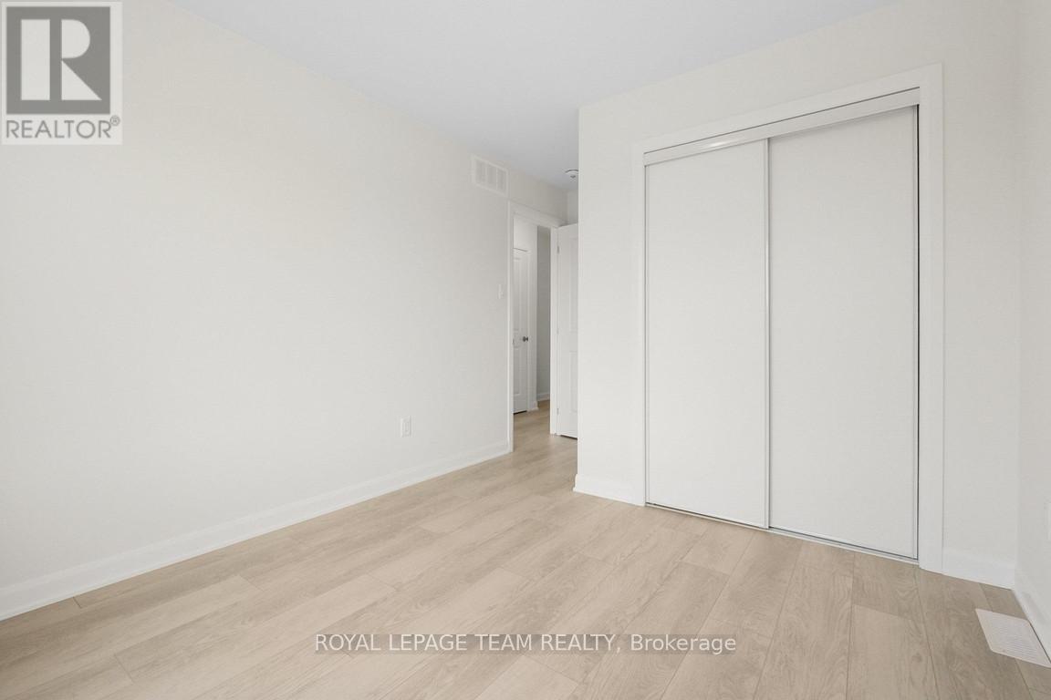 975 Athenry Court, Ottawa, Ontario  K2J 7E1 - Photo 23 - X12442396