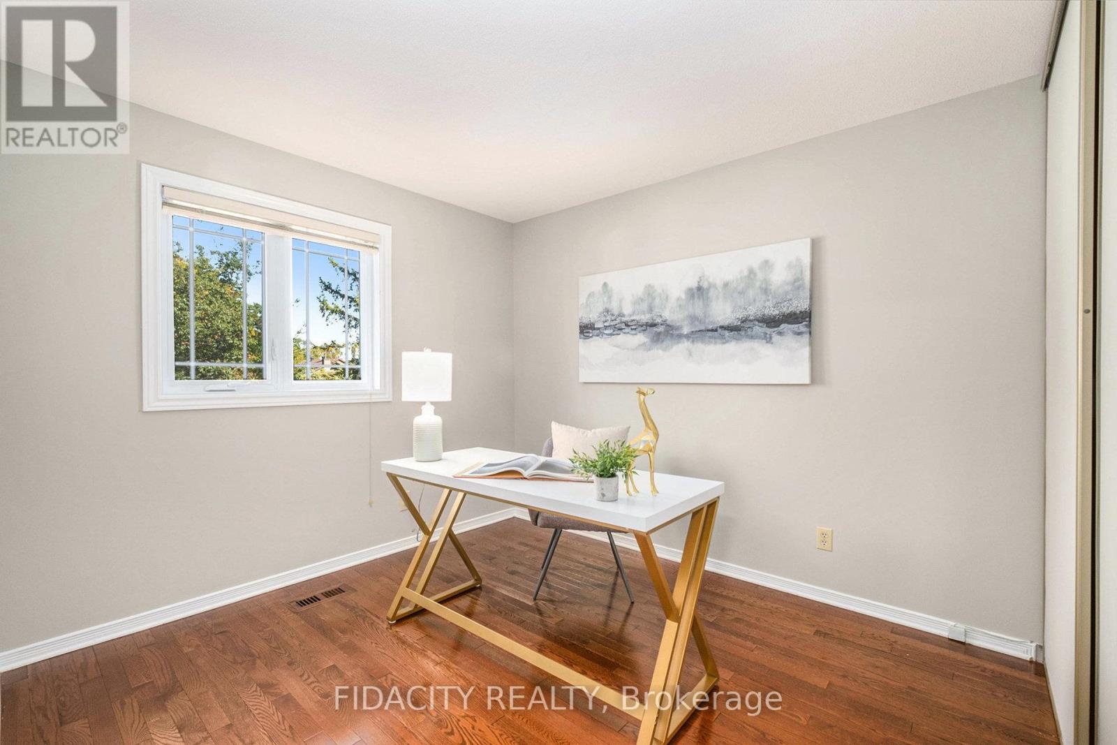 914 Long Meadow Way, Ottawa, Ontario  K2S 0R9 - Photo 19 - X12442401