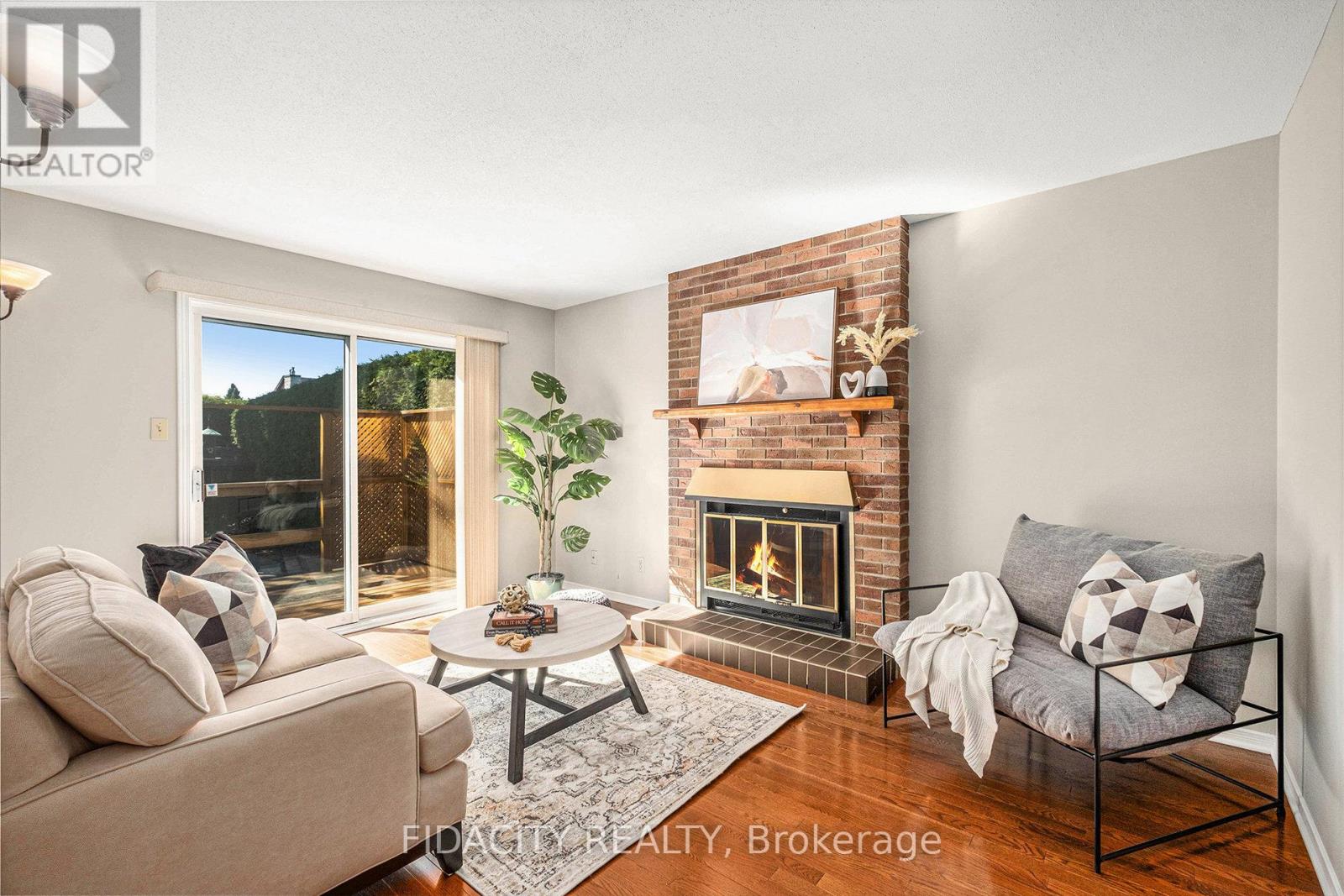 914 Long Meadow Way, Ottawa, Ontario  K2S 0R9 - Photo 7 - X12442401