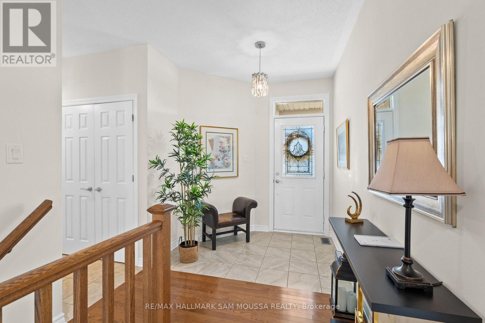 259 Shinny Avenue, Ottawa, Ontario  K2V 0B9 - Photo 5 - X12442412