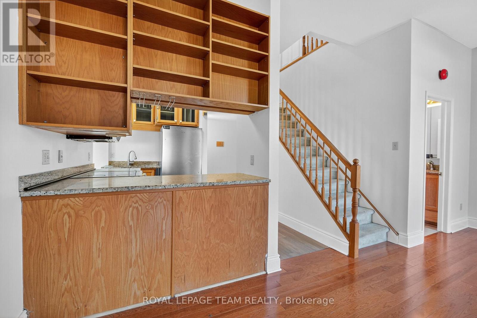 6 - 635 Richmond Road, Ottawa, Ontario  K2A 0G6 - Photo 20 - X12442528