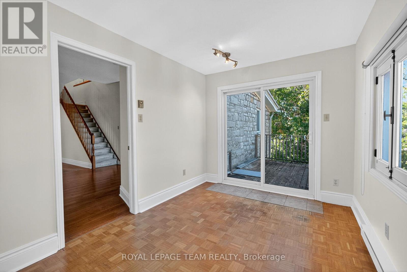 6 - 635 Richmond Road, Ottawa, Ontario  K2A 0G6 - Photo 22 - X12442528