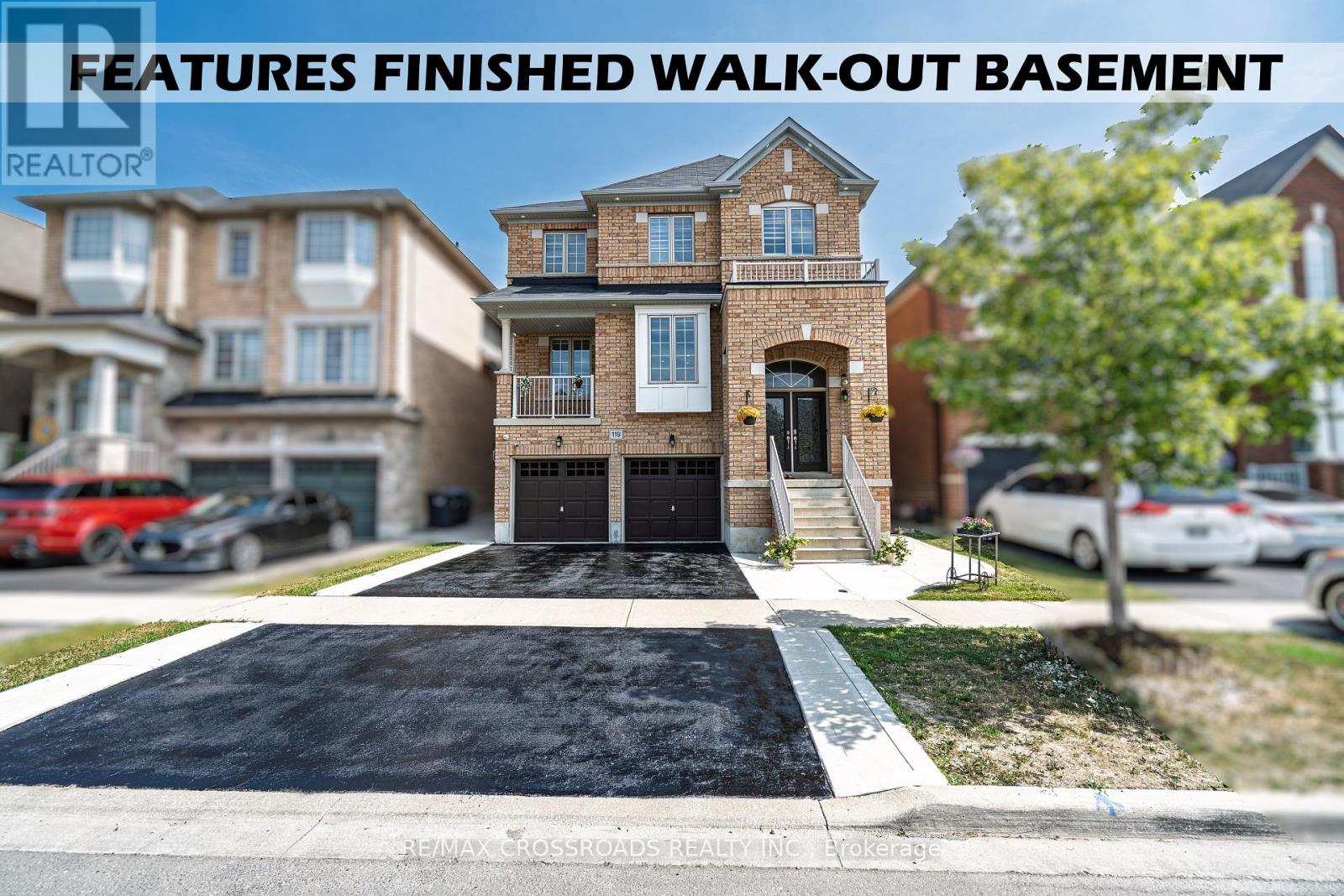 119 Russell Creek Drive, Brampton, Ontario  L6R 0B3 - Photo 1 - W12380595