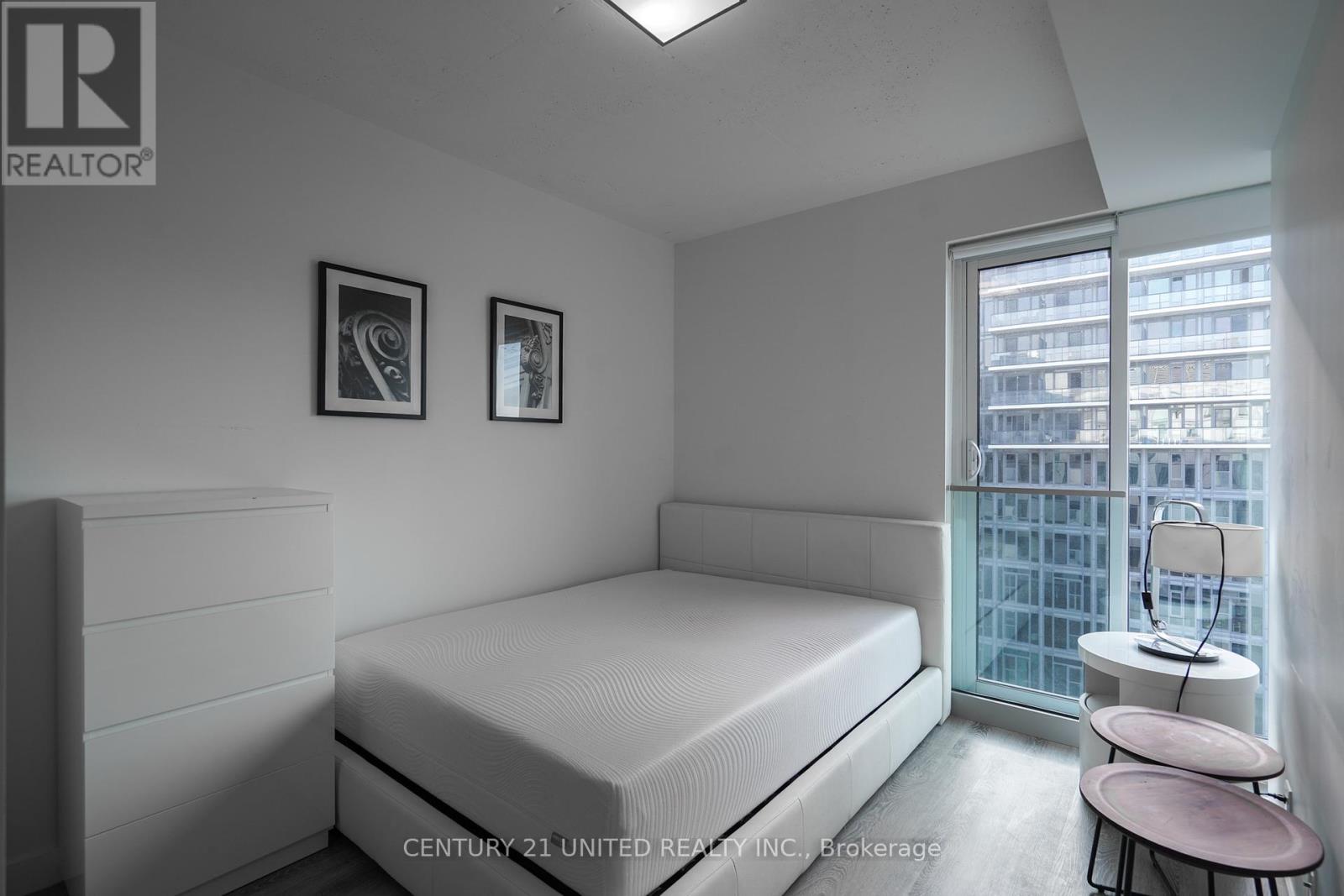 1002 - 100 Bond Street E, Oshawa, Ontario  L1G 0B7 - Photo 10 - E12399296