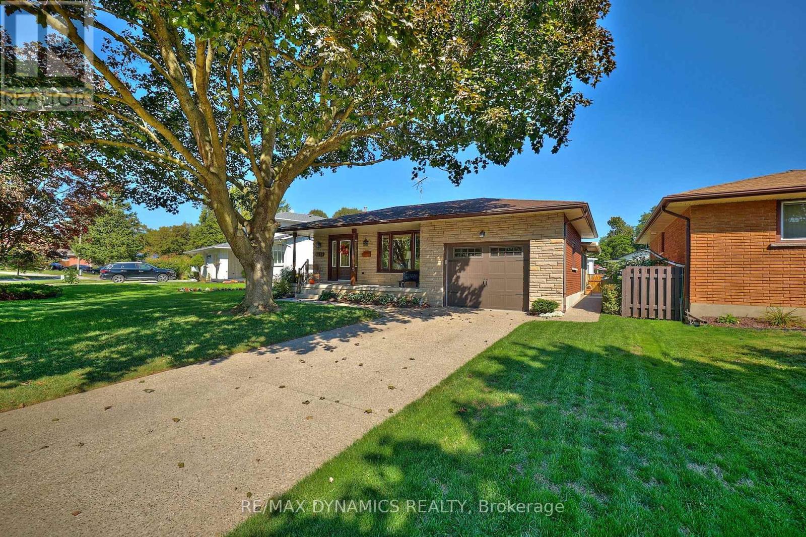 6787 Corwin Crescent, Niagara Falls (Dorchester), Ontario  L2G 2M8 - Photo 44 - X12442479