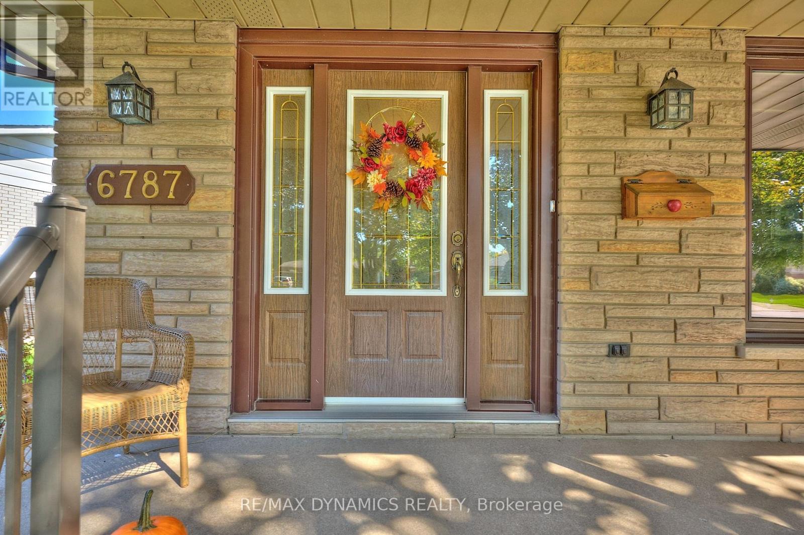 6787 Corwin Crescent, Niagara Falls (Dorchester), Ontario  L2G 2M8 - Photo 47 - X12442479