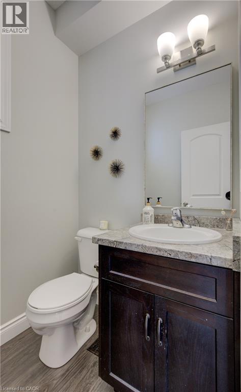 305 Thornhill Place, Waterloo, Ontario  N2T 0A9 - Photo 20 - 40774704