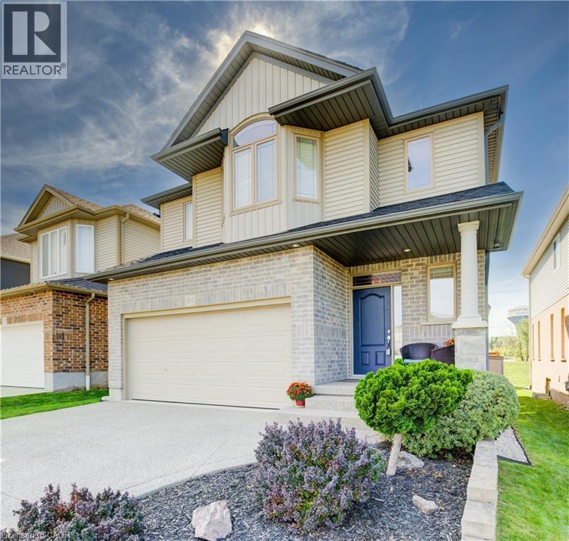 305 Thornhill Place, Waterloo, Ontario  N2T 0A9 - Photo 3 - 40774704