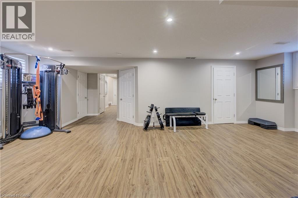 305 Thornhill Place, Waterloo, Ontario  N2T 0A9 - Photo 33 - 40774704