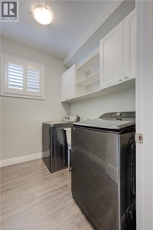 305 Thornhill Place, Waterloo, Ontario  N2T 0A9 - Photo 37 - 40774704