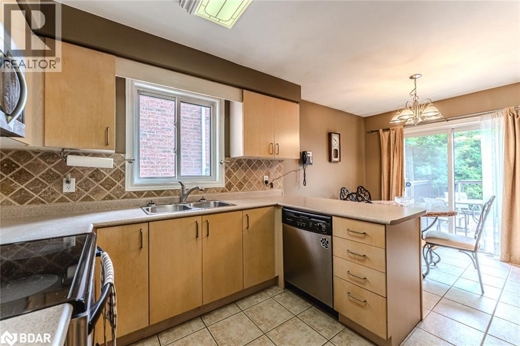 10 Stephanie Lane, Barrie, Ontario  L4N 0V2 - Photo 4 - 40776143