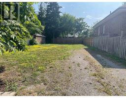 639 HORTOP STREET, Oshawa, Ontario