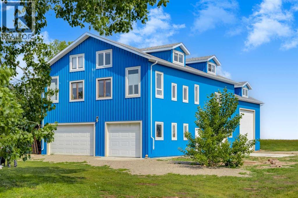 119016 273 Avenue E, Rural Foothills County, Alberta  T1S 4G3 - Photo 1 - A2252541