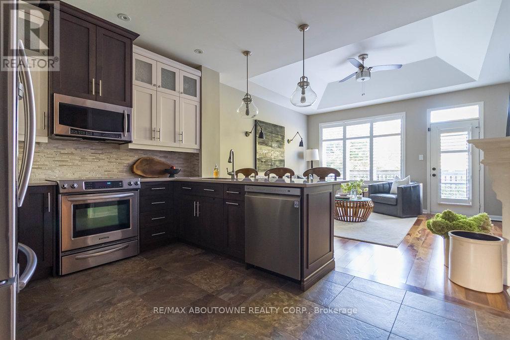2 - 2590 Carberry Way, Oakville (Wm Westmount), Ontario  L6M 5G2 - Photo 14 - W12442290