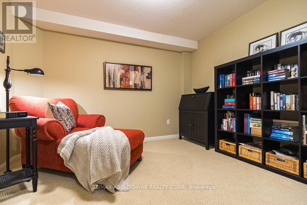 2 - 2590 Carberry Way, Oakville (Wm Westmount), Ontario  L6M 5G2 - Photo 34 - W12442290