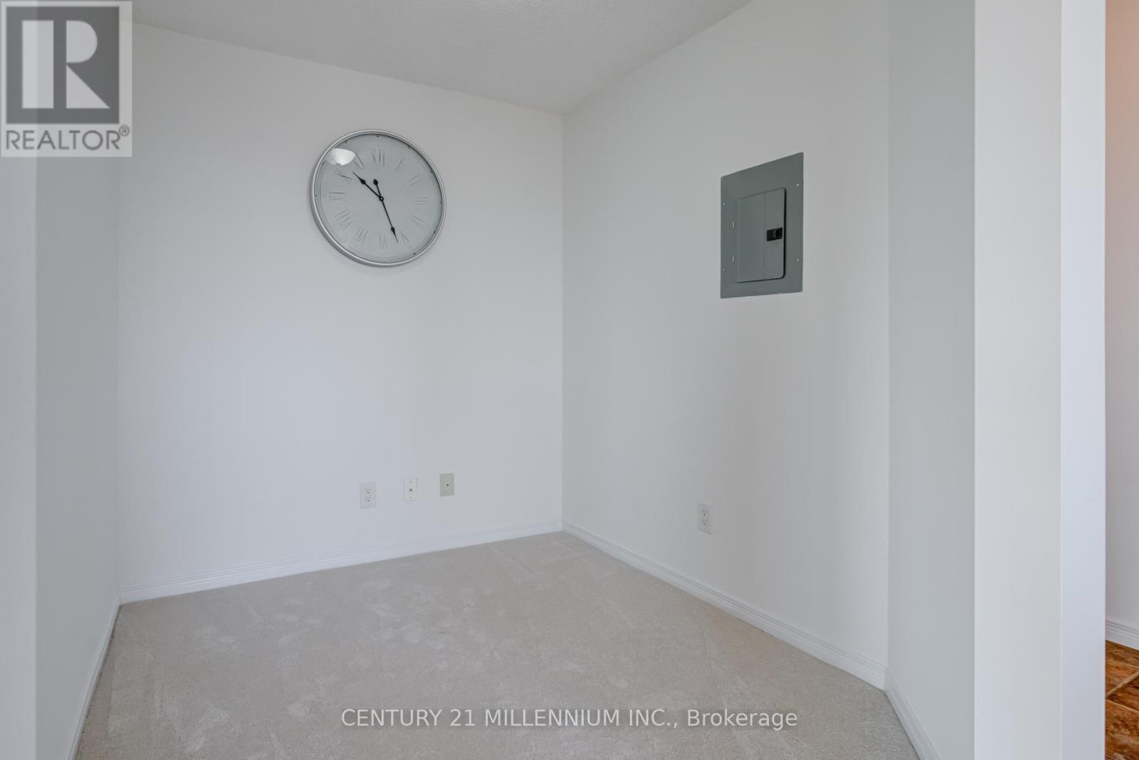 1505 - 9 George Street N, Brampton (Downtown Brampton), Ontario  L6X 0T6 - Photo 14 - W12442295