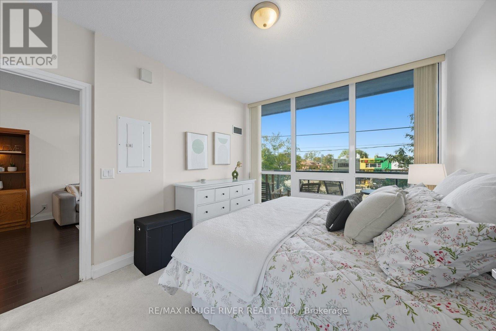 213 - 1185 The Queensway Avenue, Toronto (Islington-City Centre West), Ontario  M8Z 0C6 - Photo 12 - W12442303