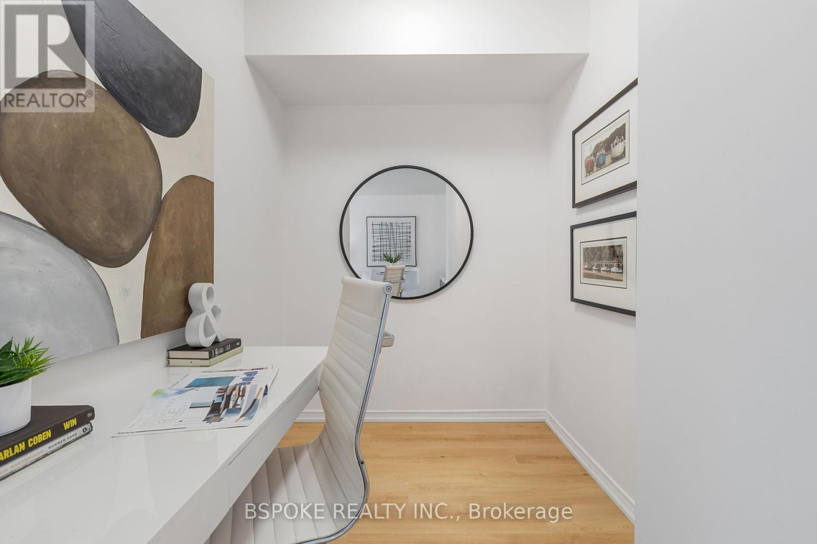 320 - 2495 Dundas Street W, Toronto (High Park North), Ontario  M6P 1X4 - Photo 16 - W12442316