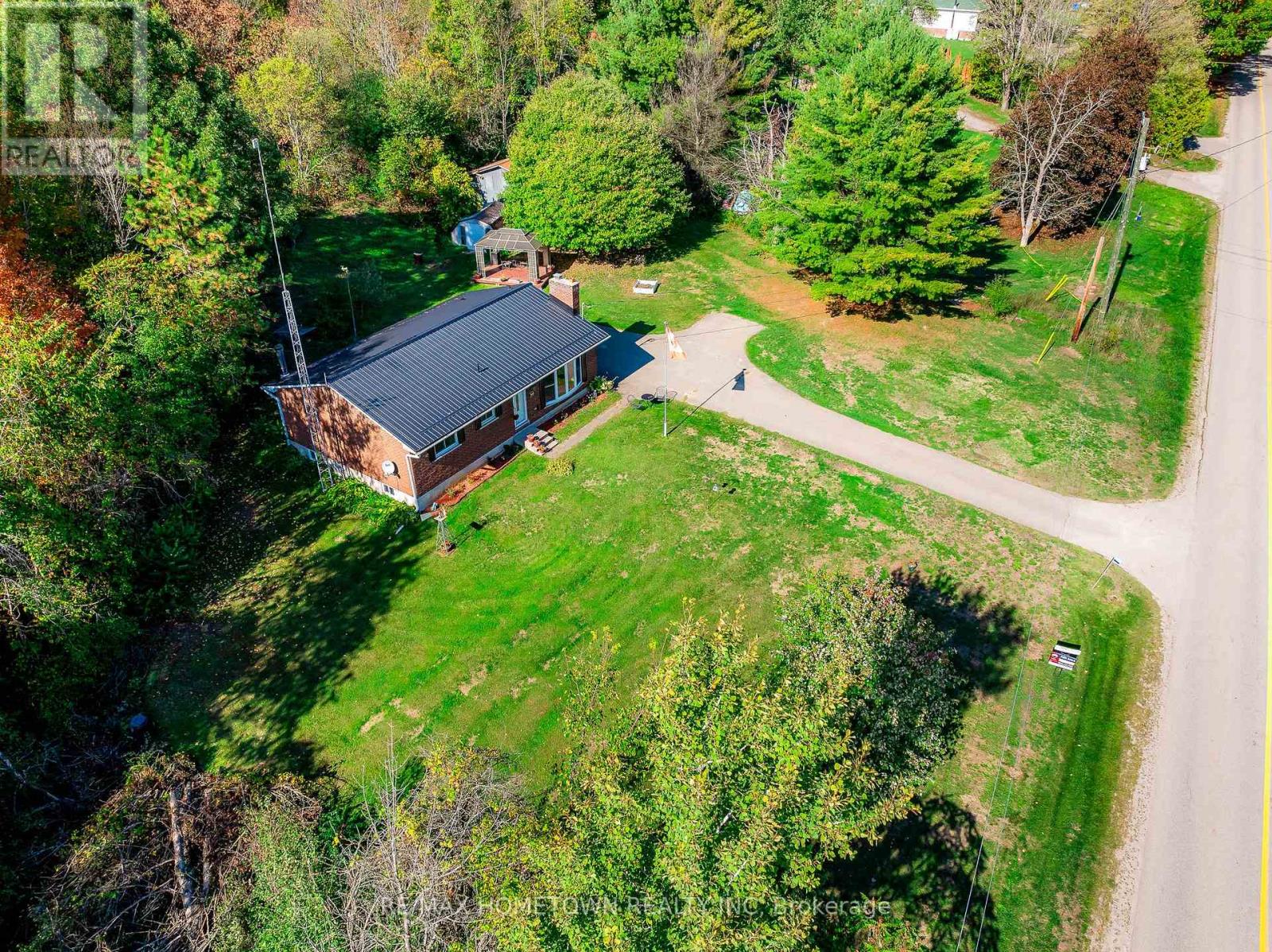 114 Temperance Lake Road, Athens, Ontario  K0E 1B0 - Photo 23 - X12439424