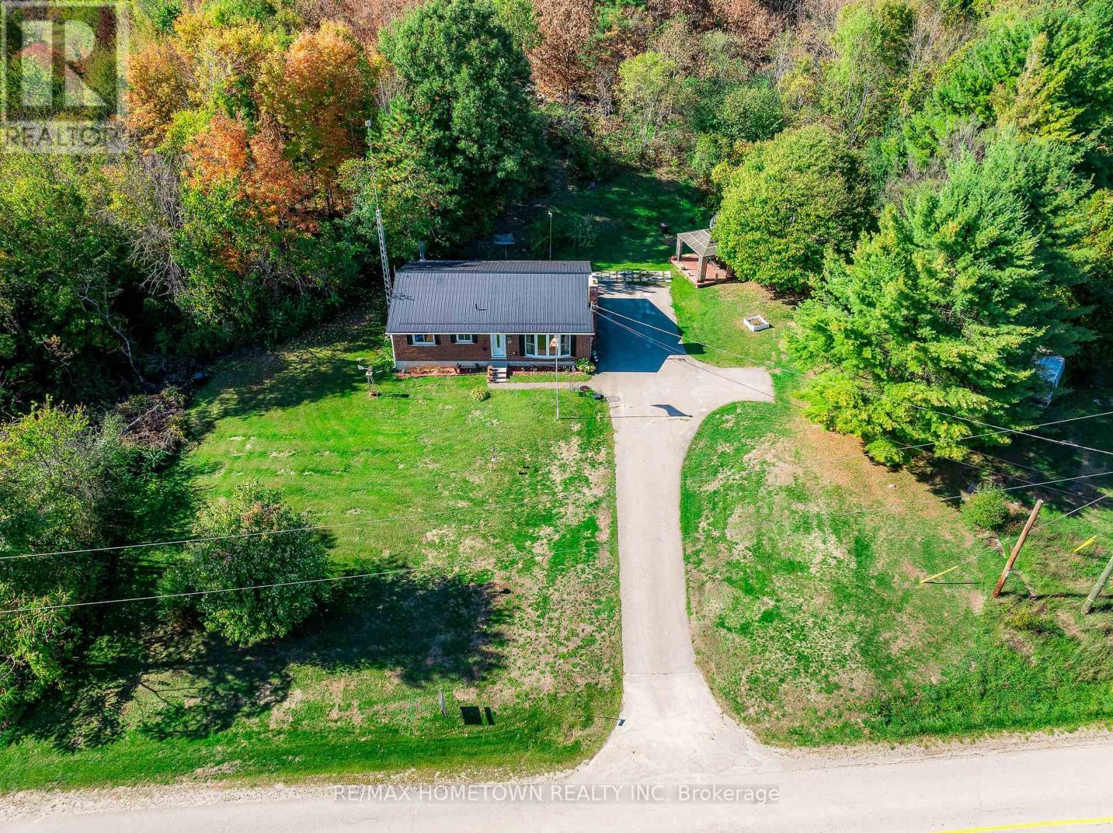 114 Temperance Lake Road, Athens, Ontario  K0E 1B0 - Photo 4 - X12439424