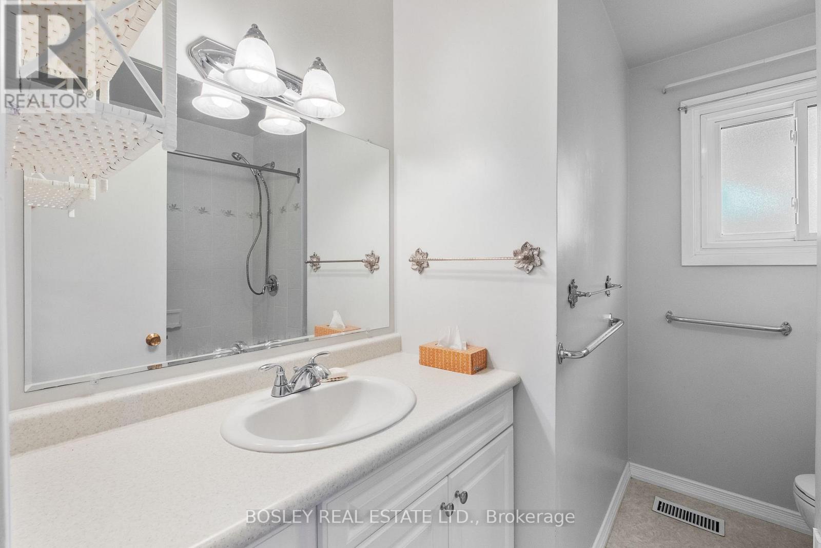 2 Helm Street, Port Hope, Ontario  L1A 2G7 - Photo 17 - X12442352