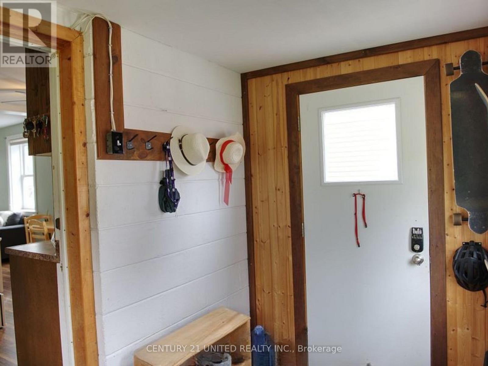 460 Hamilton Street, Peterborough, Ontario  K9J 4B9 - Photo 10 - X12442385