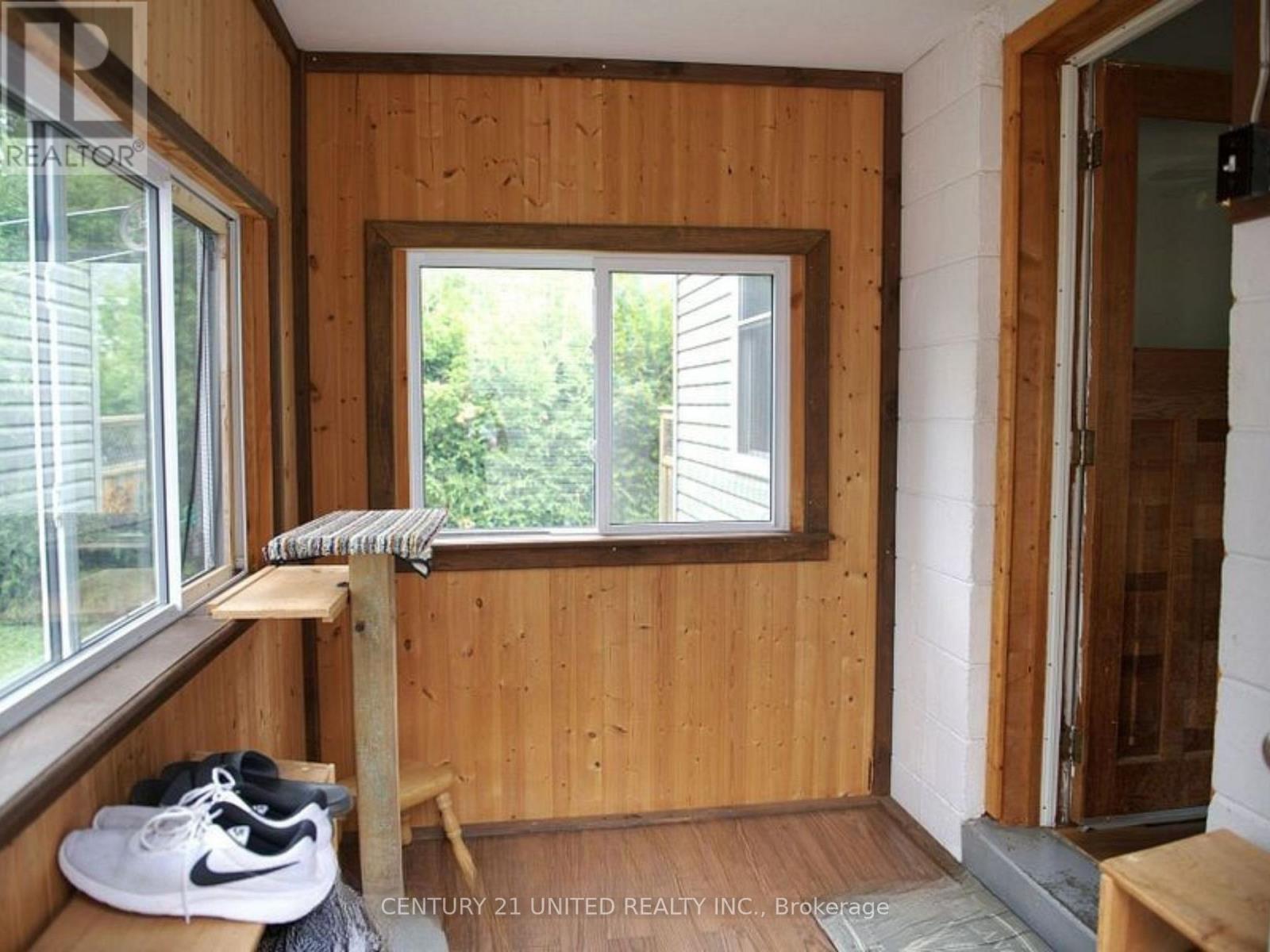 460 Hamilton Street, Peterborough, Ontario  K9J 4B9 - Photo 11 - X12442385