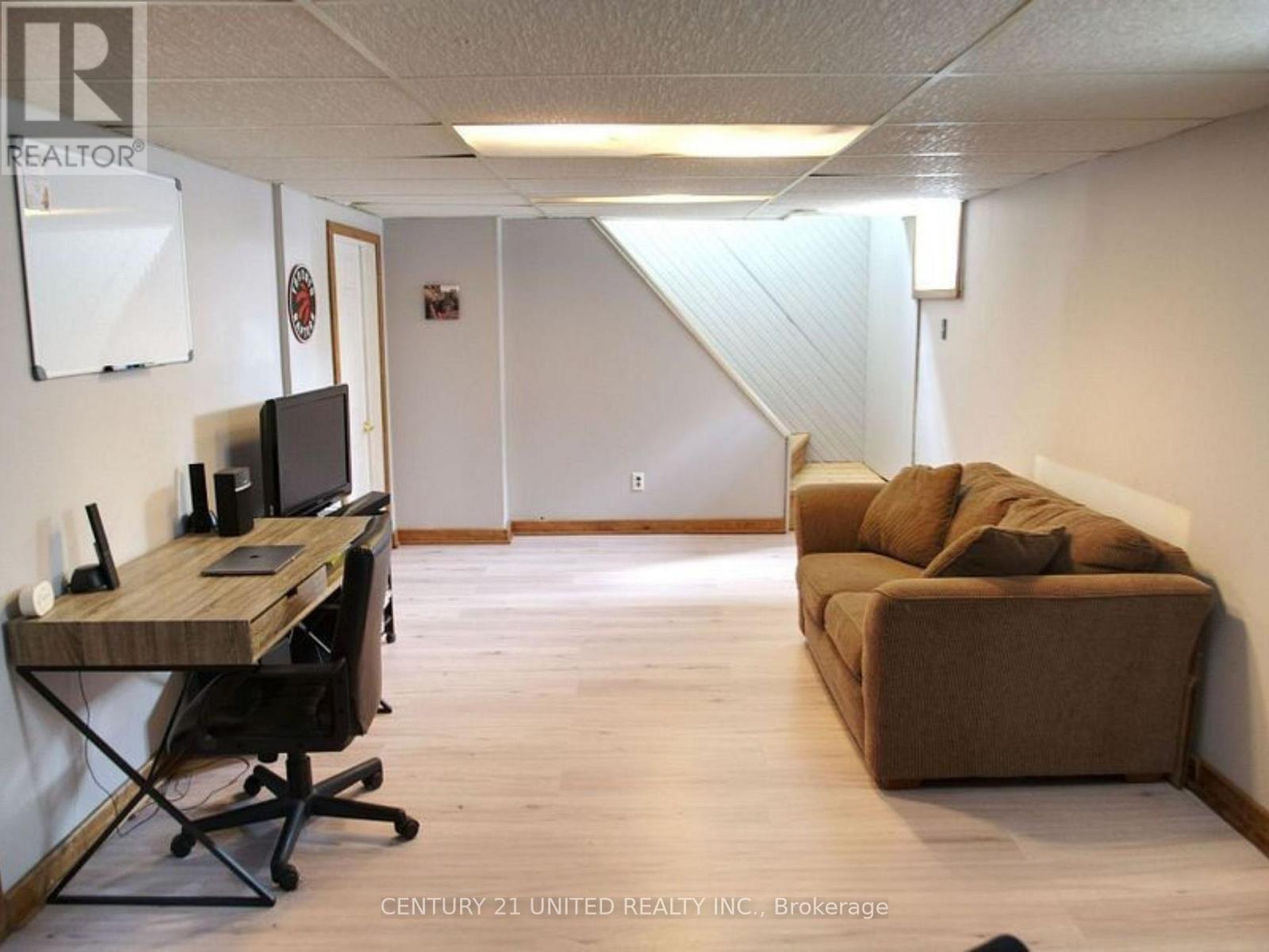 460 Hamilton Street, Peterborough, Ontario  K9J 4B9 - Photo 18 - X12442385
