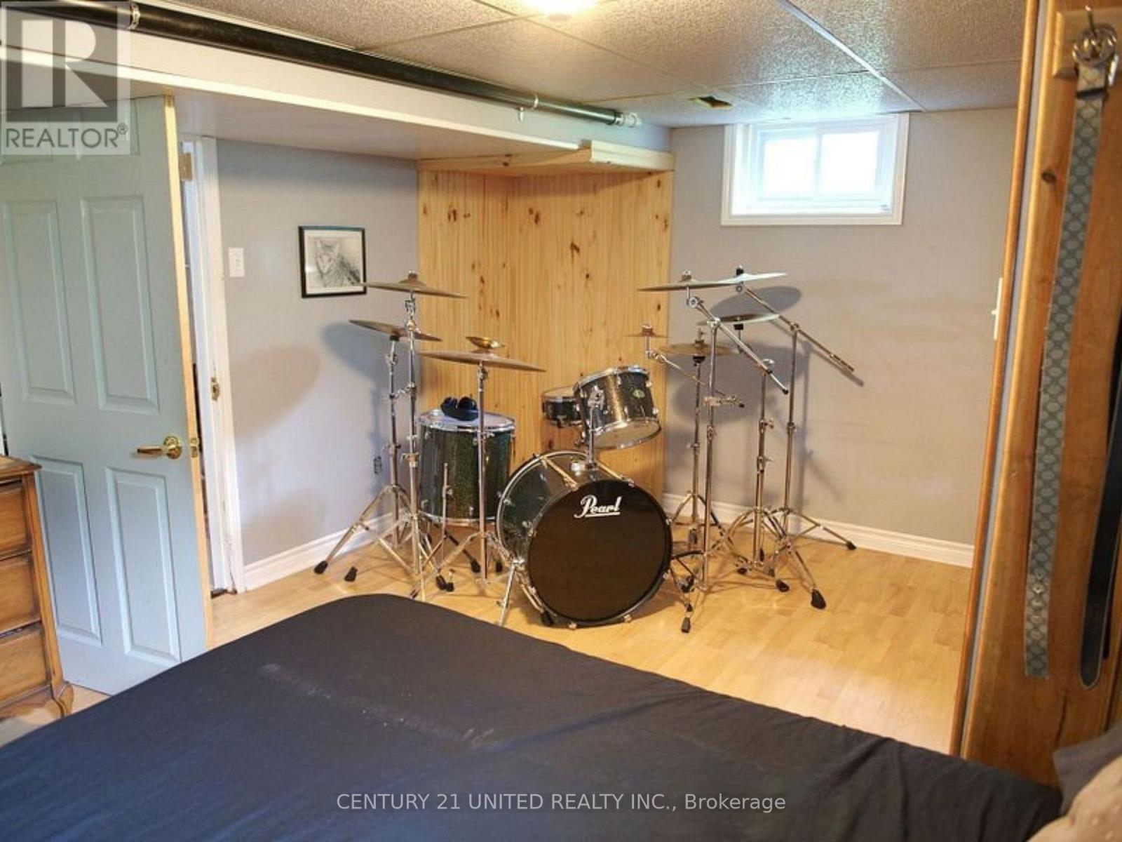 460 Hamilton Street, Peterborough, Ontario  K9J 4B9 - Photo 21 - X12442385