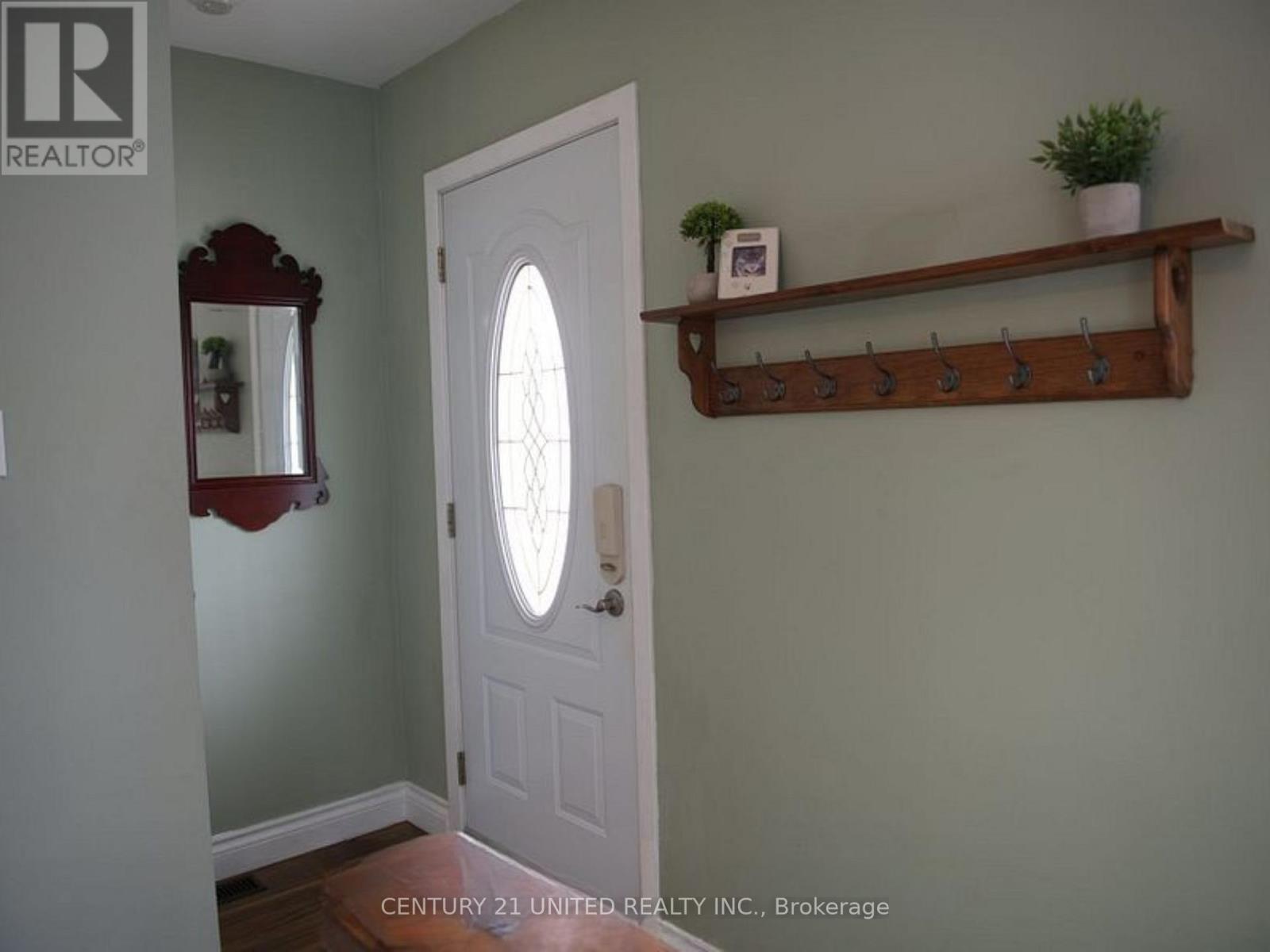 460 Hamilton Street, Peterborough, Ontario  K9J 4B9 - Photo 3 - X12442385