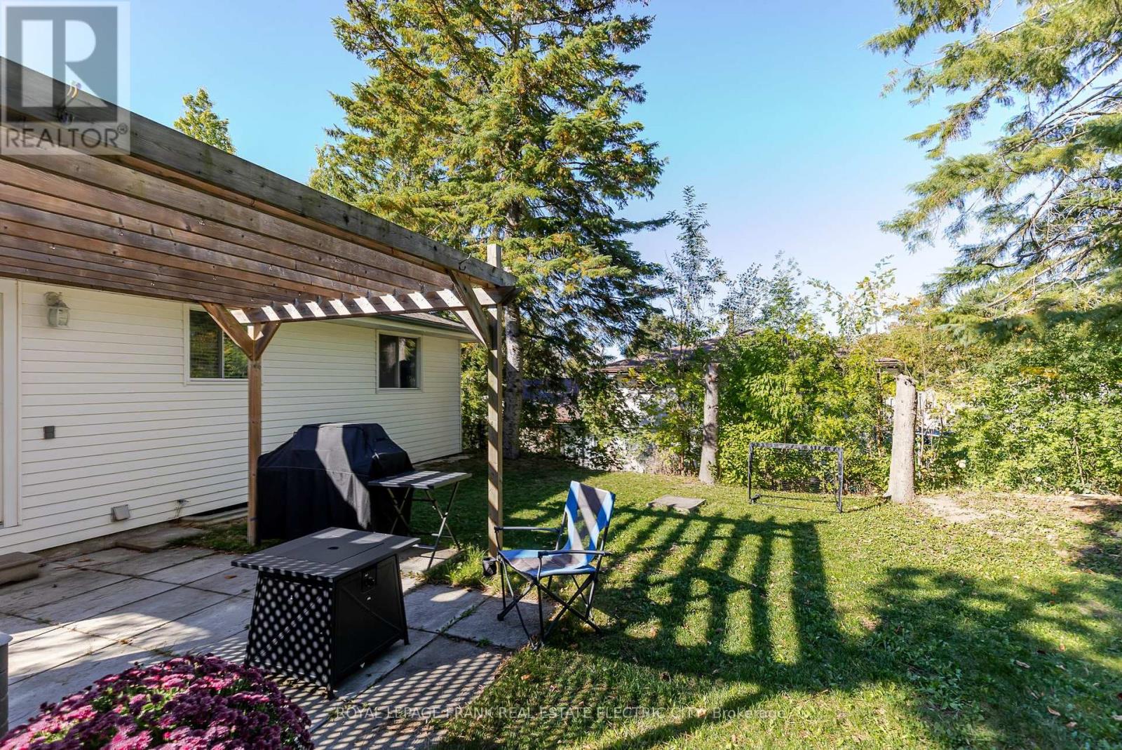 2032 Walker Avenue, Peterborough, Ontario  K9L 1S1 - Photo 50 - X12442433