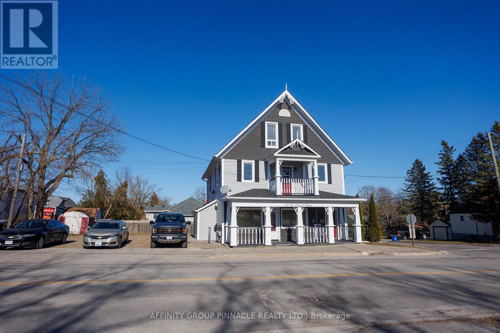 16 St David Street, Kawartha Lakes, Ontario  K9V 1N1 - Photo 1 - X12442495