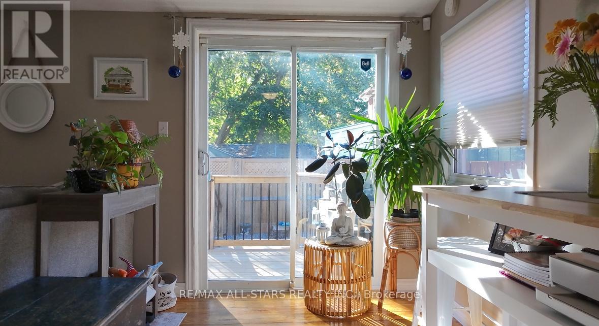 147 Lake Street, Peterborough, Ontario  K9J 2H2 - Photo 5 - X12442497