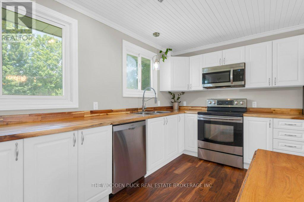 7 Kerry Circle, Selwyn, Ontario  K0L 1T0 - Photo 12 - X12442501