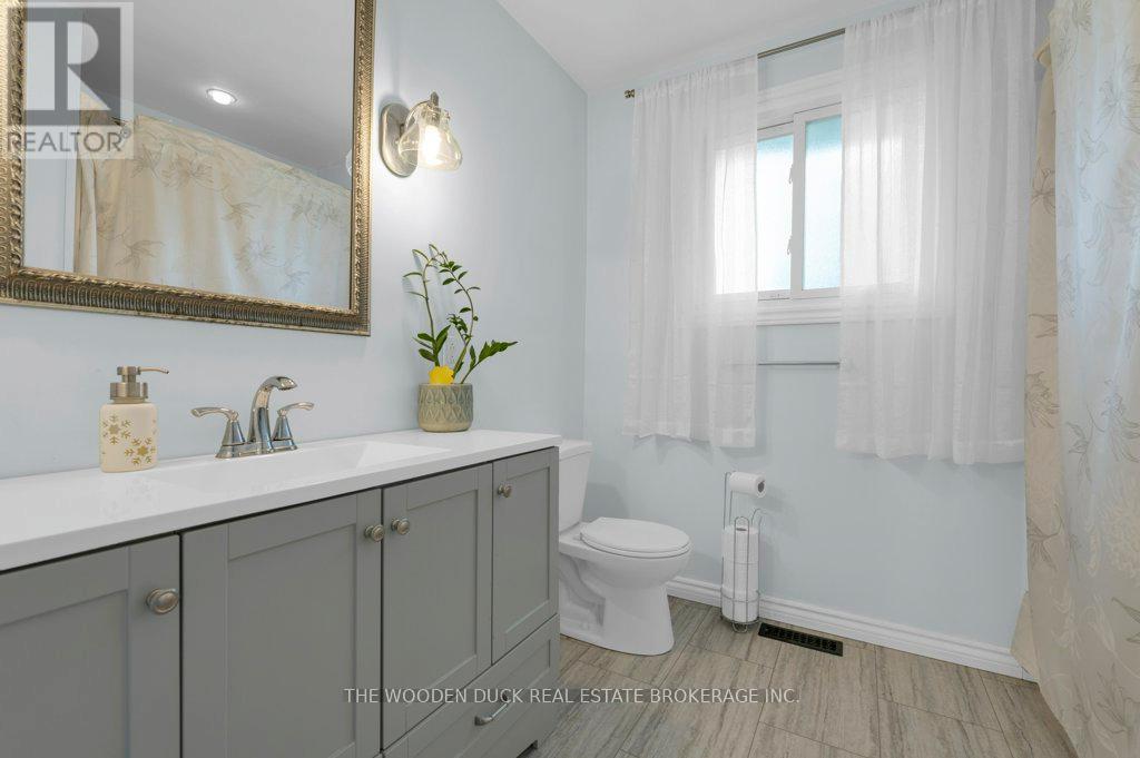 7 Kerry Circle, Selwyn, Ontario  K0L 1T0 - Photo 15 - X12442501