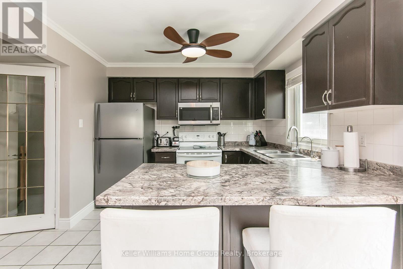 334 Christopher Drive, Cambridge, Ontario  N1P 1B9 - Photo 18 - X12442454